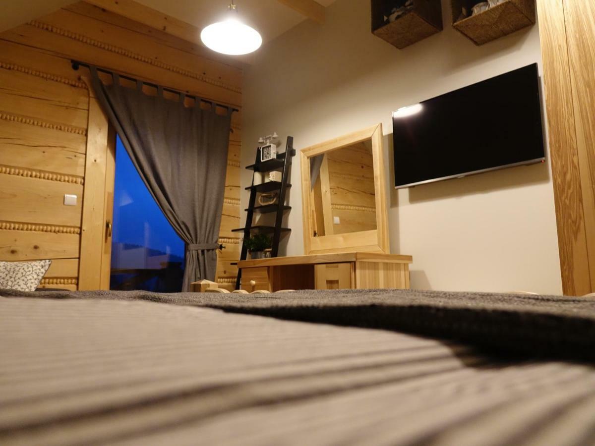 Domki Zawoja Z Jacuzzi Esterno foto